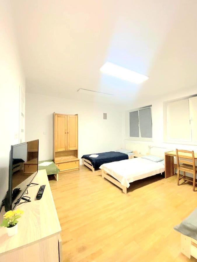 Hostel Warszawa Ursynow Eksteriør bilde